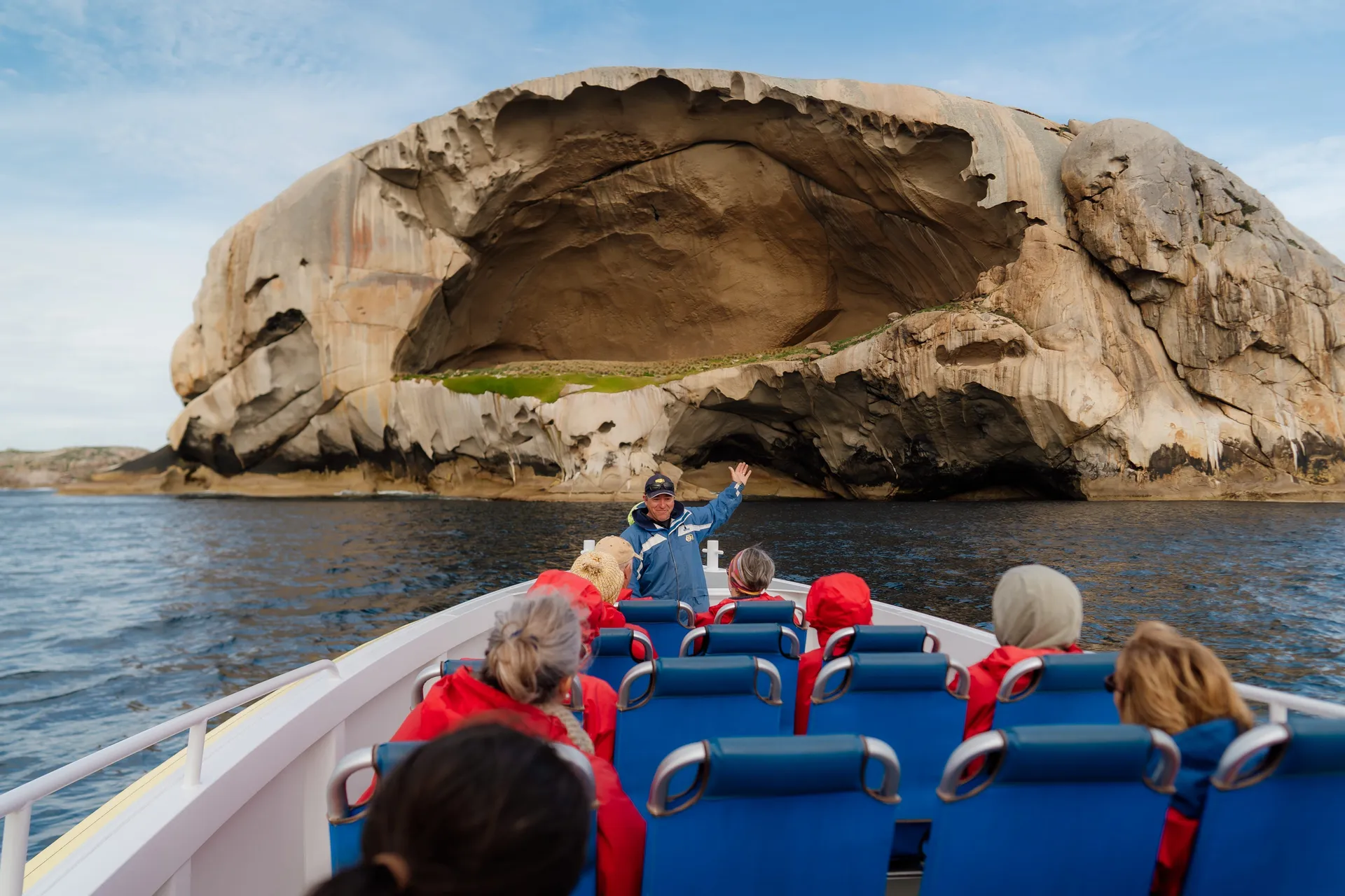 Cruise boat at Wilsons Promontory