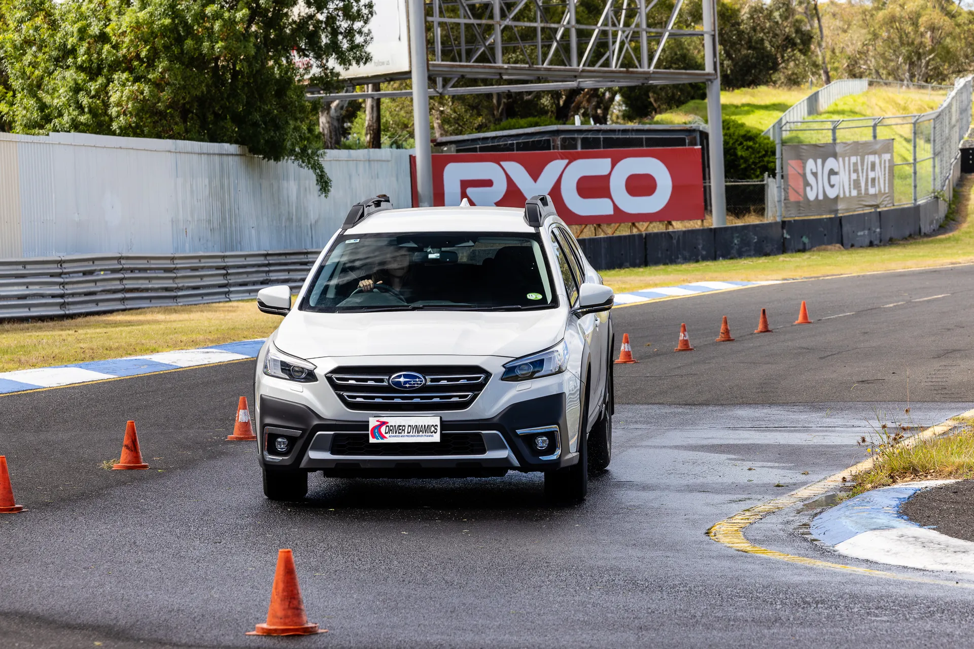 Advanced car control on track