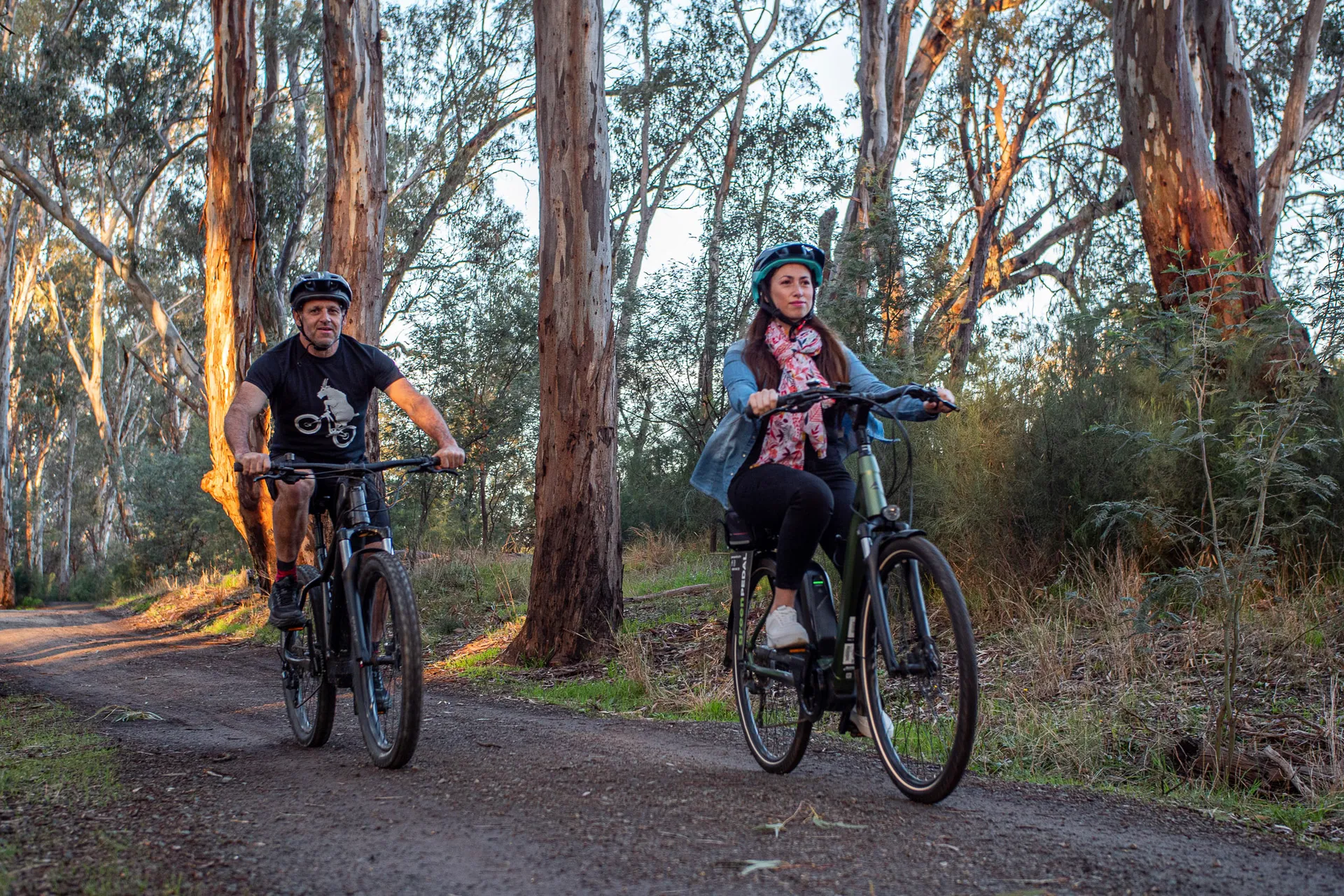 Riding the mountain e-bike