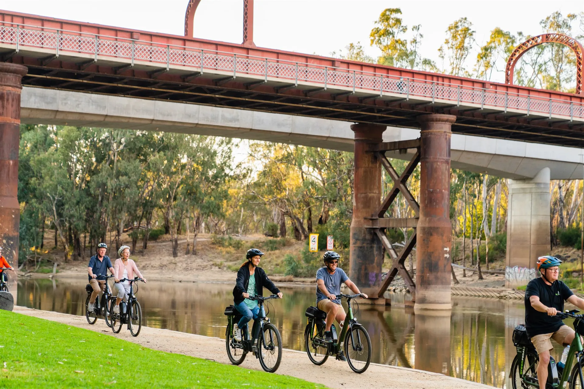 Moama beach bike ride