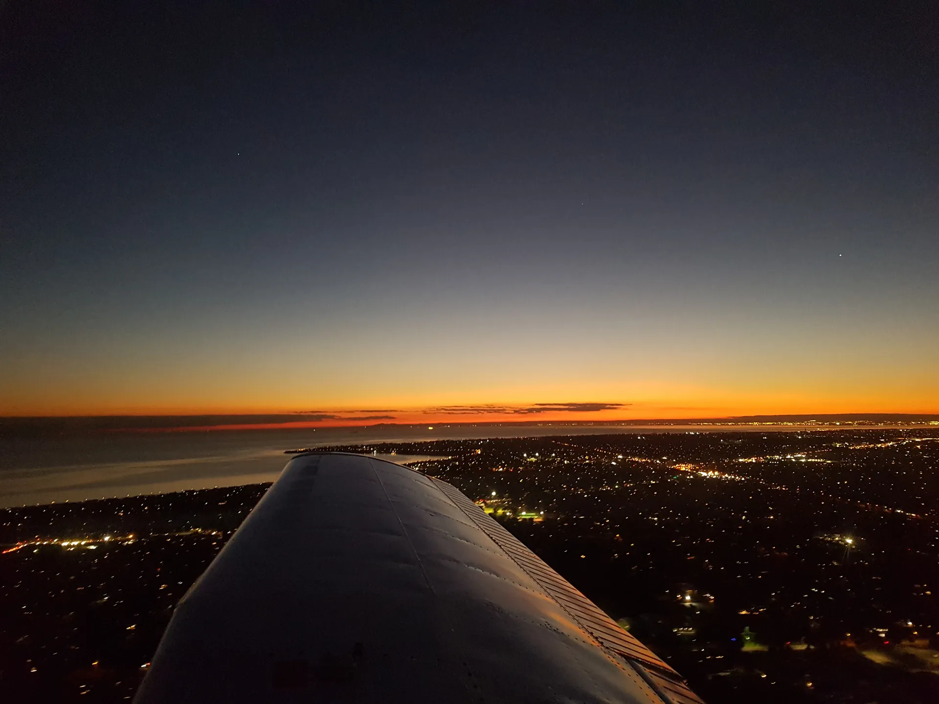 30 minute scenic flight over the Melbourne CBD