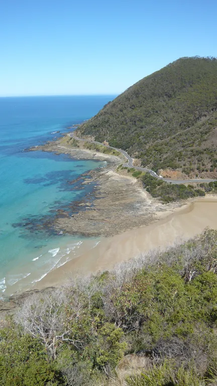 Dramatic coastline along the Great Ocean Road