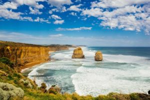 Melbourne 5 days 4 nights Package tour on sale group of 5 pax $6500 AUD includes entry fees, accomodation, meals, airport transfer