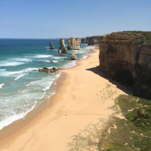 4D3N Melbourne Package Tour from 900 AUD includes accommodation & entry fees