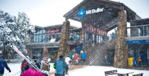 [First Timer] Mt Buller Snow 1-Day Tour (includes ski/snowboard lessons and equipment)